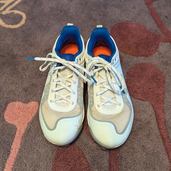 EUC Under Armour Glyde MT - Women's softball cleats size 7.5 - Picture 3 of 9